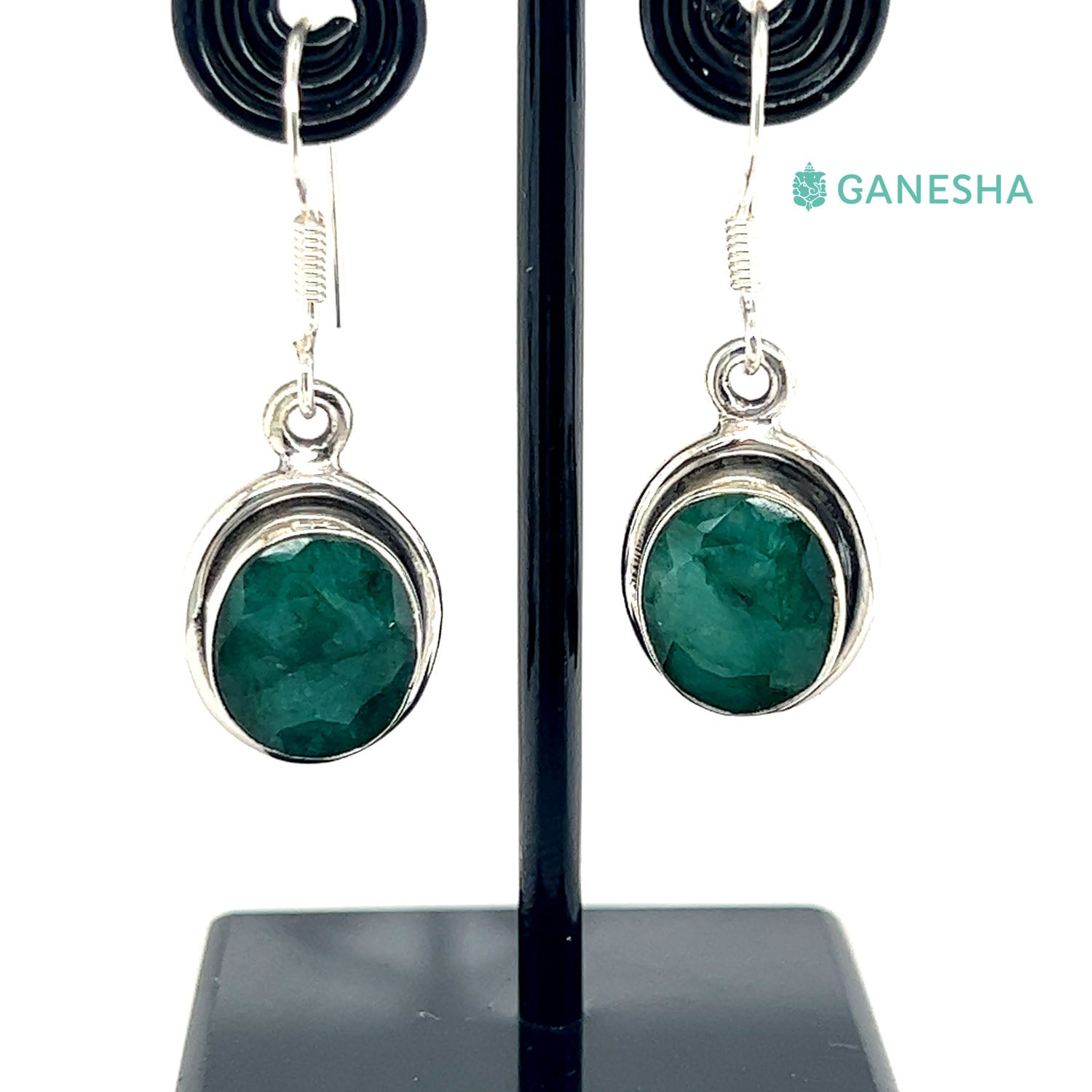 Ganesha Handicrafts, Emerald - 925 Sterling Silver Jewellery Gift Set With Free Chain, 925 Sterling Silver Jewellery Gift Set With Free Chain, Womens stylized Jewellery and  Chain, Green Colour Emerald Silver Jewellery.