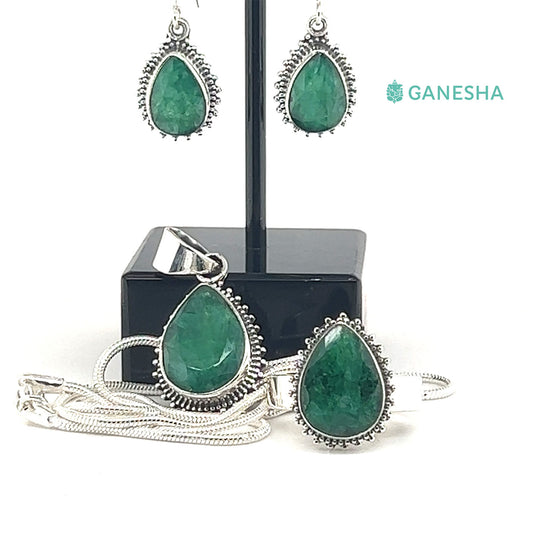 Ganesha Handicrafts, Emerald - 925 Sterling Silver Jewellery Gift Set With Free Chain, 925 Sterling Silver Jewellery Gift Set With Free Chain, Womens stylized Jewellery and  Chain, Green Colour Emerald Silver Jewellery.